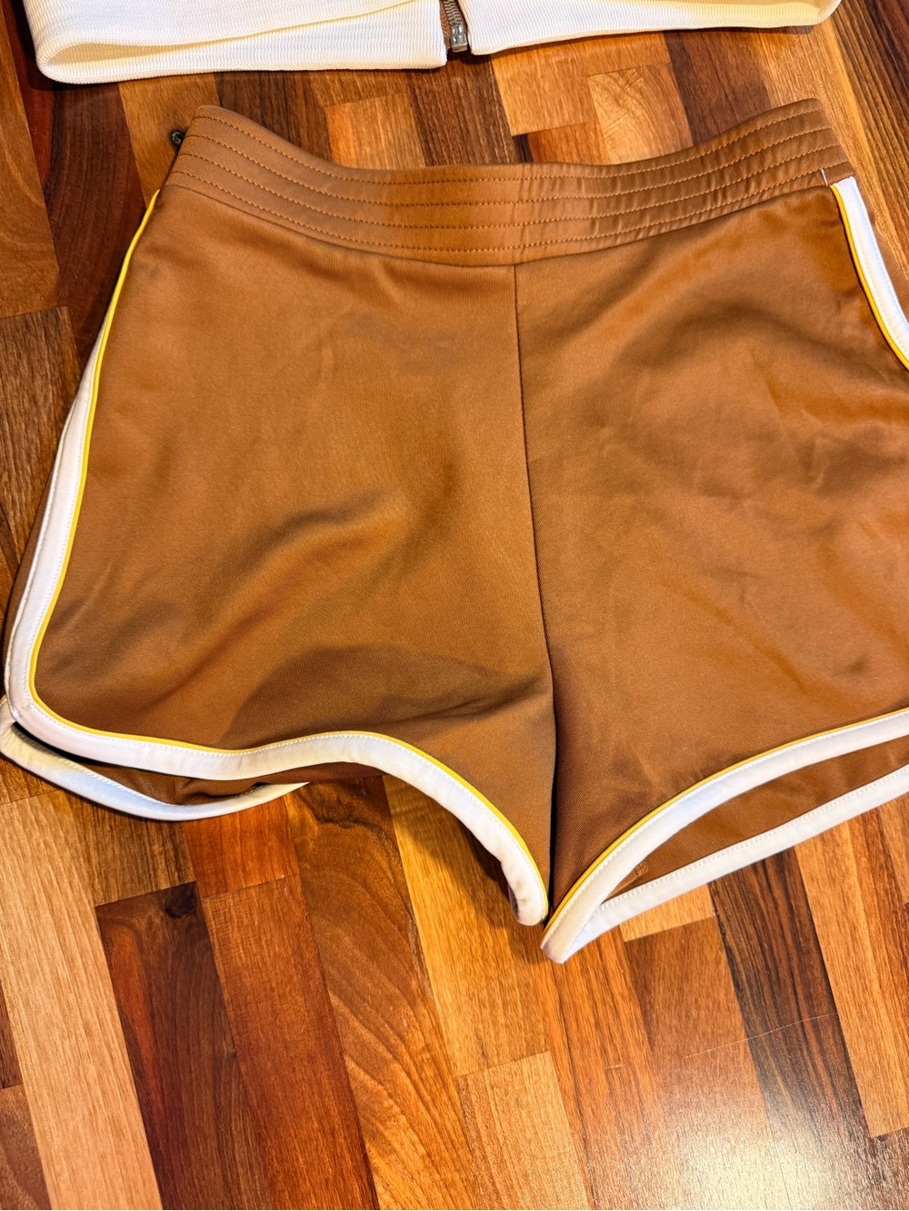 Zara Retro Sport Copenhagen 1987 brown and yellow vest and shorts set - Picture 4 of 6